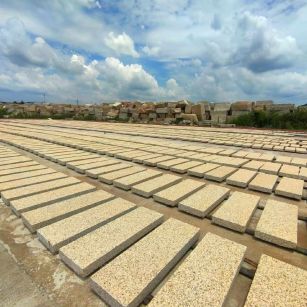 衡阳 黄金麻荔枝面花岗岩石材地铺石防护中