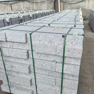 衡阳 白麻花岗岩路沿石，弧形路沿石，道牙石，马路牙子，界石，路缘石，平沿石，直岩石，平缘石等