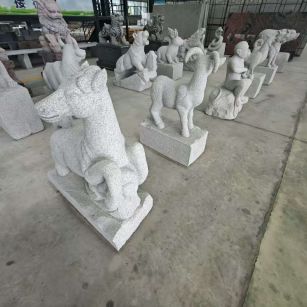 衡阳 芝麻白花岗岩造型立体雕刻——十二生肖