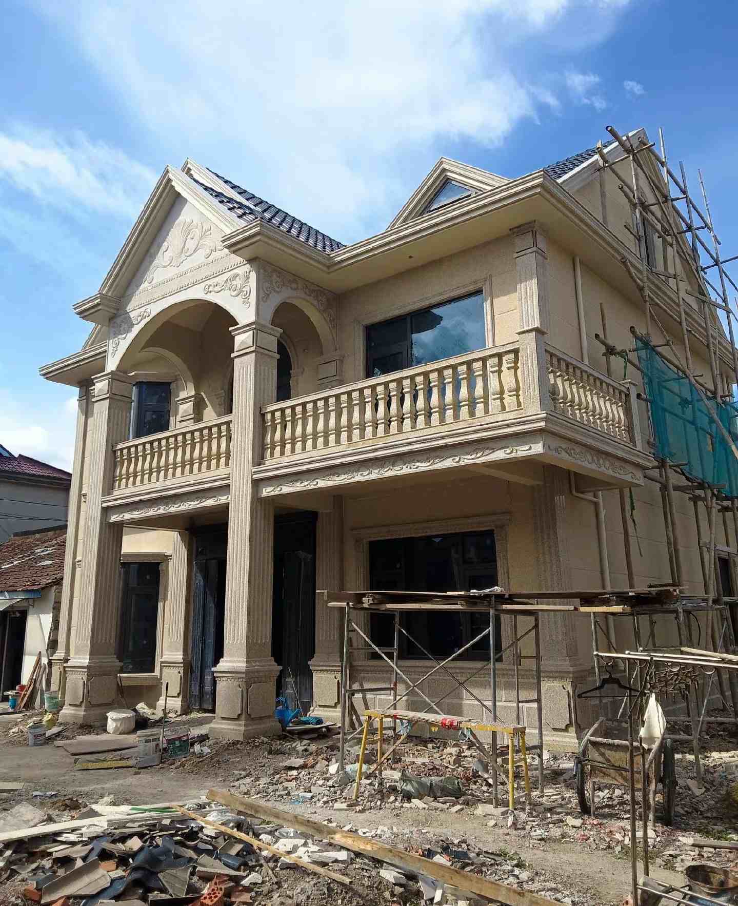 衡阳 黄金麻花岗岩石材私人别墅雕花门楼柱阳台栏杆