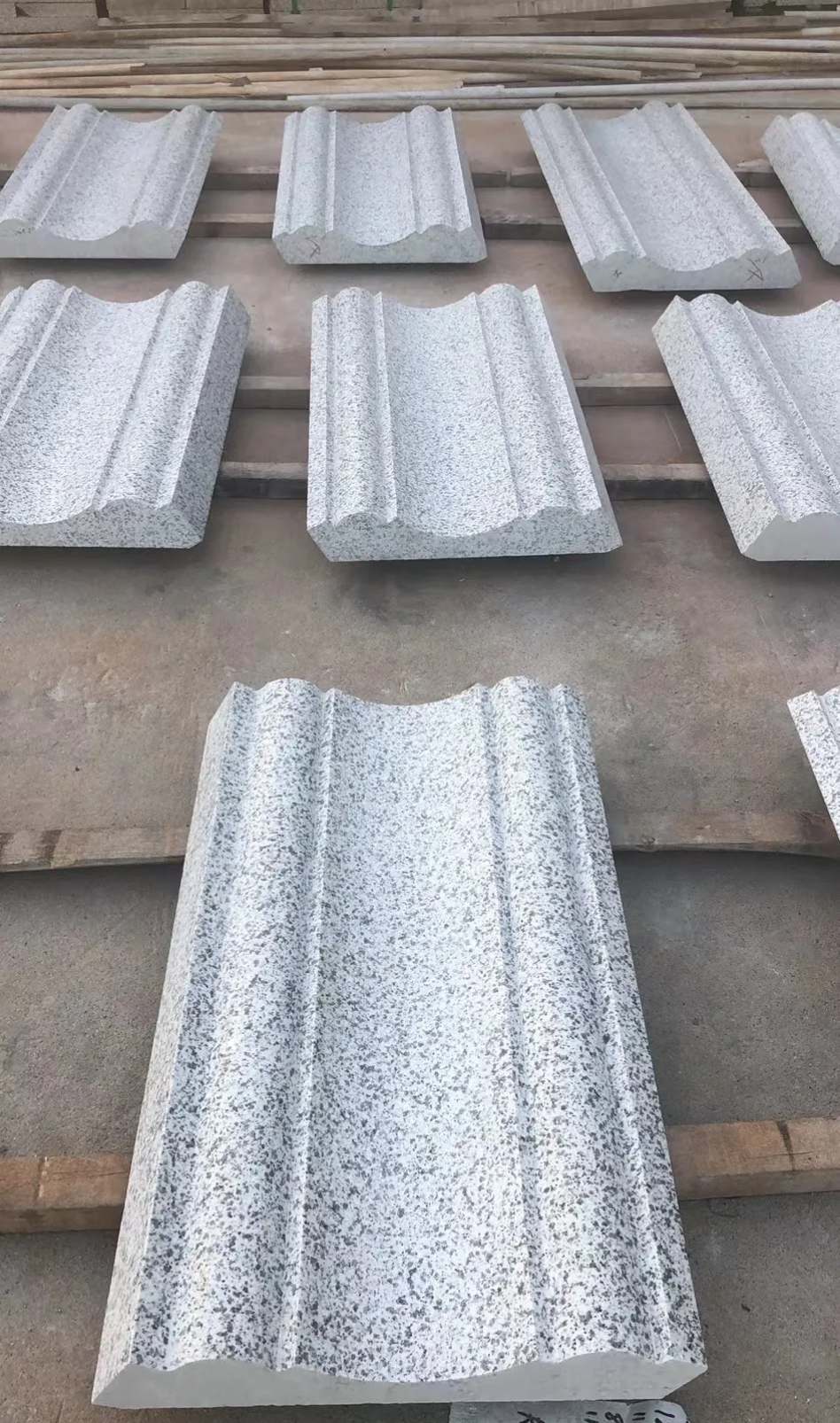 衡阳 白麻花岗岩光面别墅线条