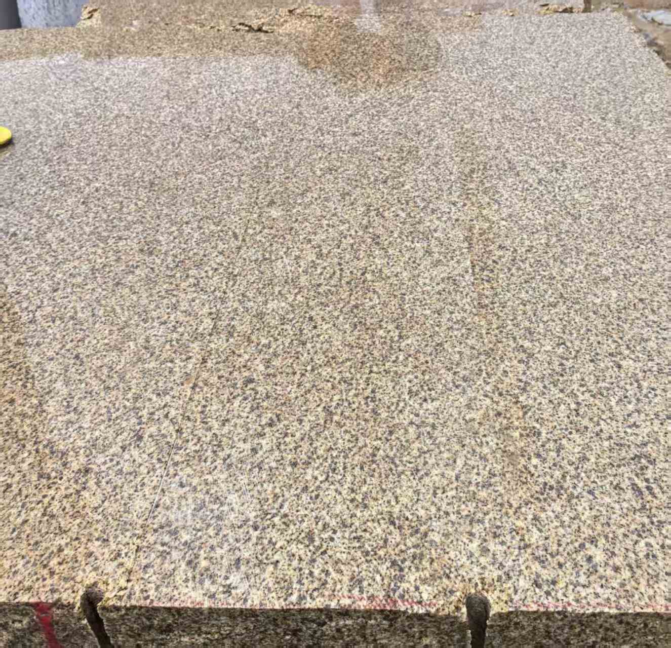 衡阳 黄金麻花岗岩石材方料