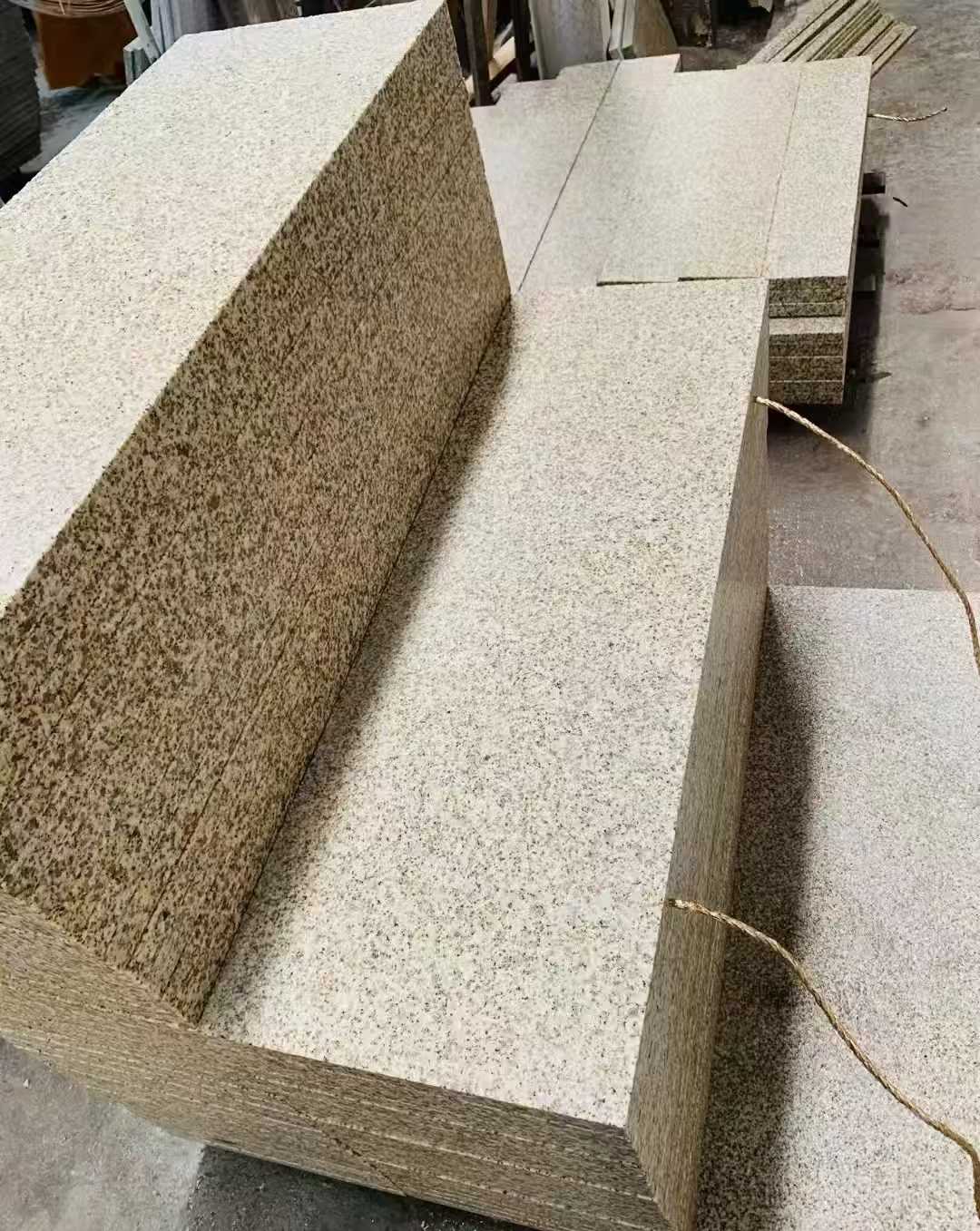 衡阳 黄金麻荔枝面外墙干挂成品