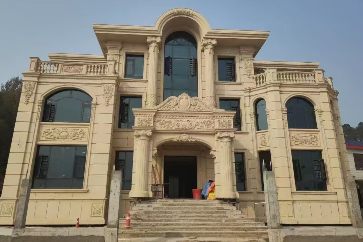 衡阳 黄金麻花岗岩别墅外墙干挂