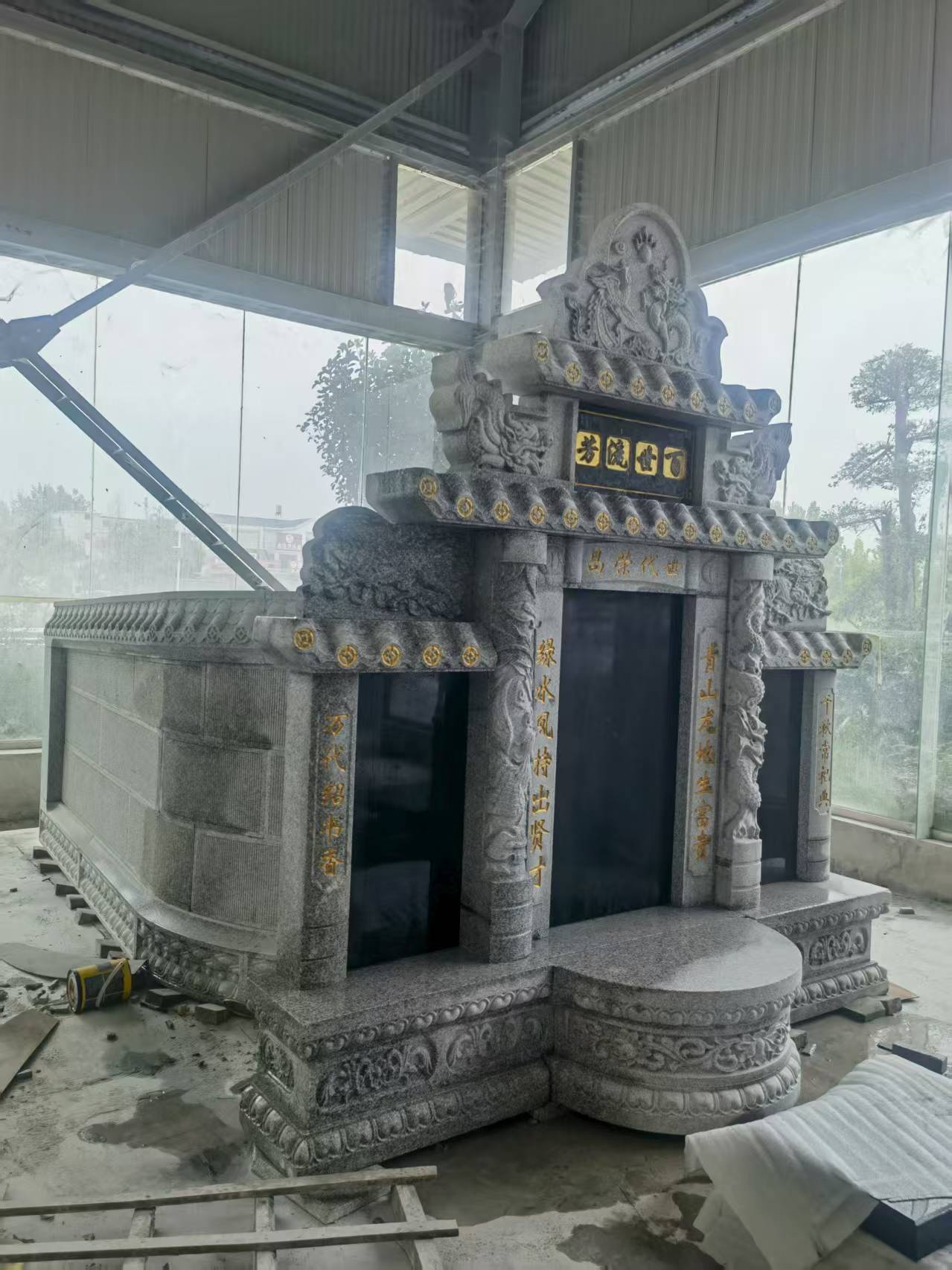 衡阳 芝麻白墓碑效果展示图