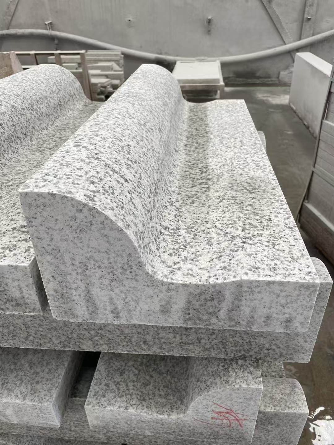 衡阳 白麻花岗岩S型路沿石，路侧石，马路牙子等