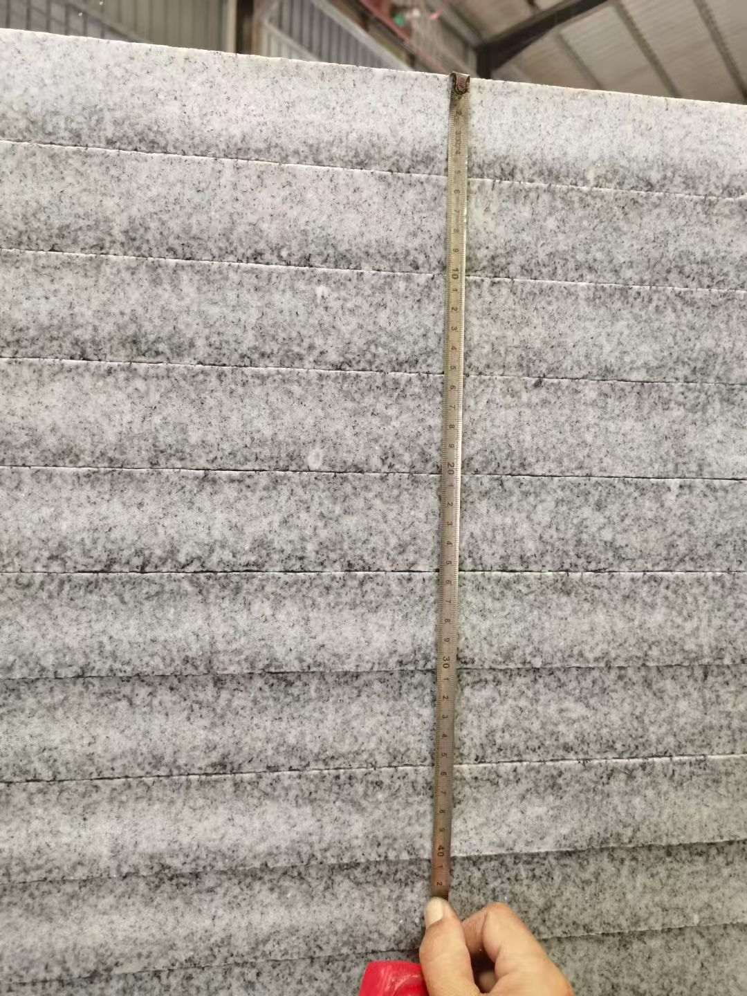 衡阳 芝麻白火烧成品厚薄均匀，B料价格接近A料质量