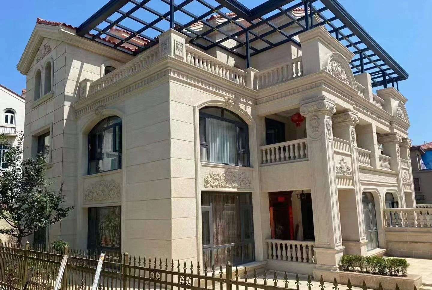 衡阳 黄金麻花岗岩荔枝面别墅外墙干挂