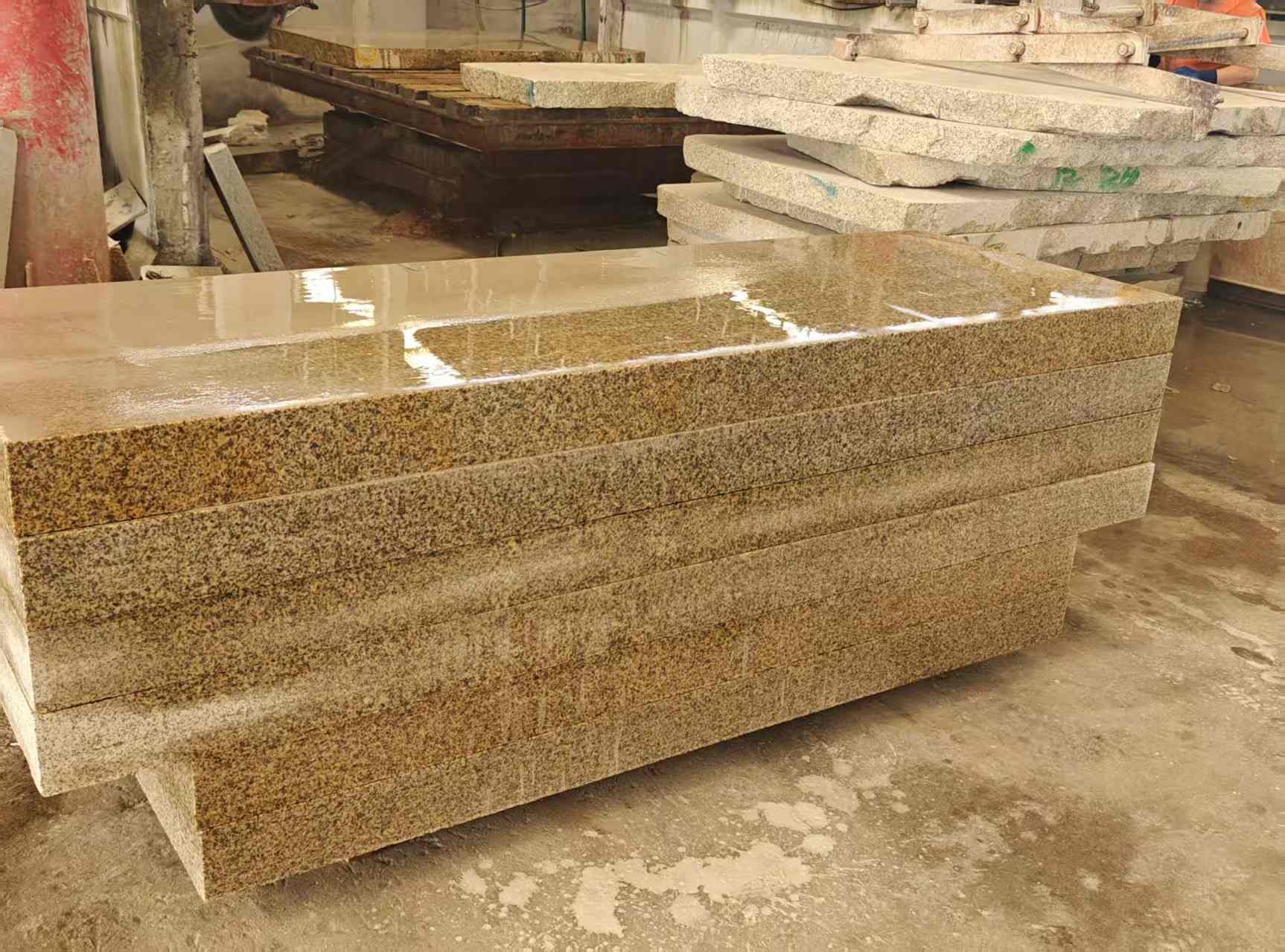 衡阳 黄金麻栏杆料半成品加工中